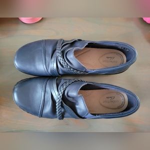 Navy Clarks